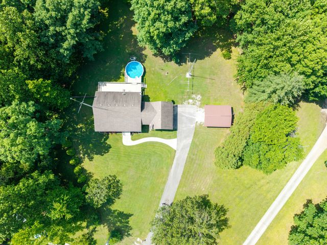 552 Jack Thomas Dr, Manchester, TN 37355