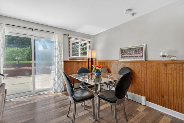 3415 E Crystal Lake Avenue, Crystal Lake, IL 60014