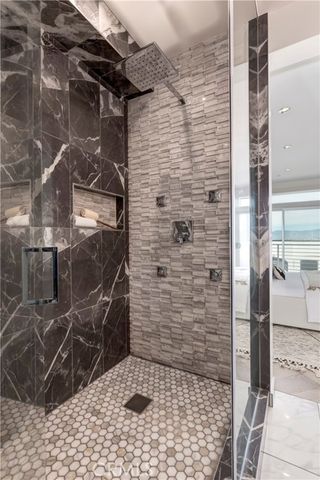 11698 Picturesque, Studio City (los Angeles), CA 91604