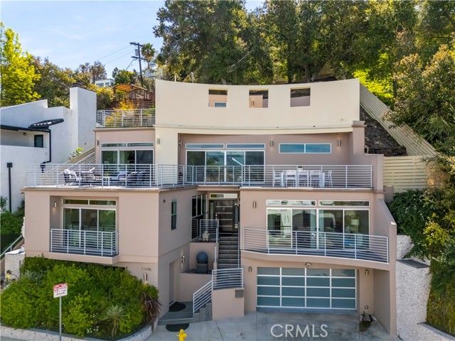 11698 Picturesque, Studio City (los Angeles), CA 91604