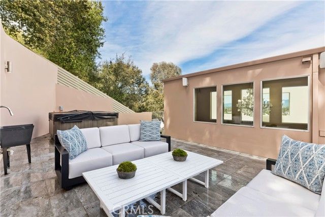 11698 Picturesque, Studio City (los Angeles), CA 91604