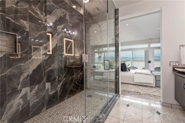 11698 Picturesque, Studio City (los Angeles), CA 91604