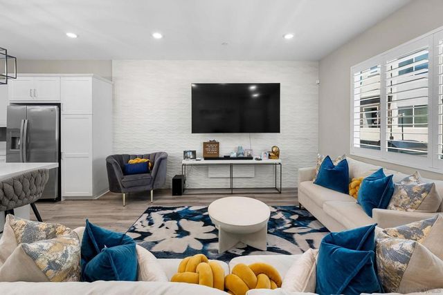 2185 Bluestone Cir, Chula Vista, CA 91913