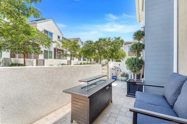 2185 Bluestone Cir, Chula Vista, CA 91913