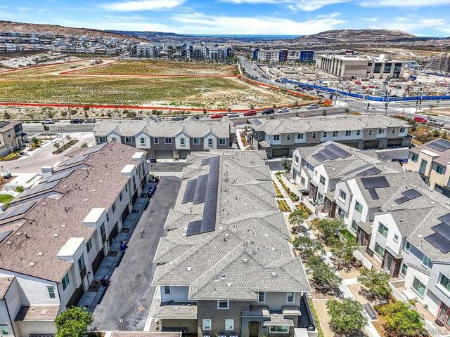 2185 Bluestone Cir, Chula Vista, CA 91913