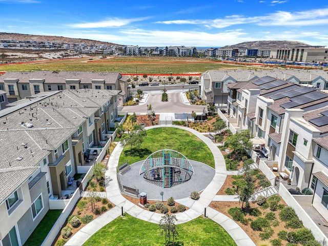 2185 Bluestone Cir, Chula Vista, CA 91913