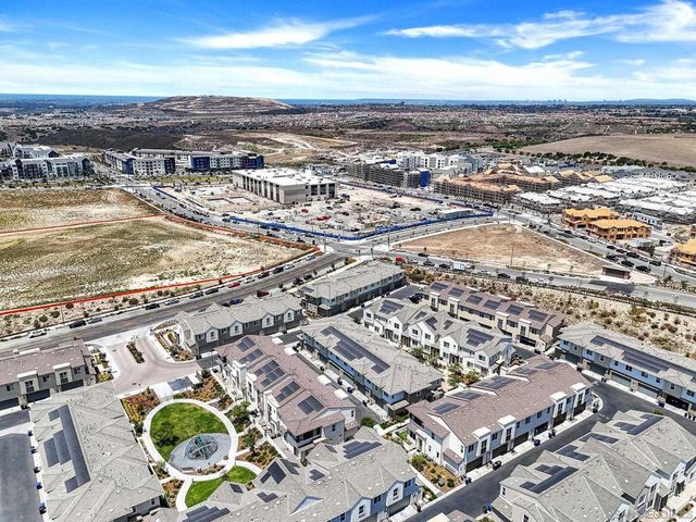 2185 Bluestone Cir, Chula Vista, CA 91913