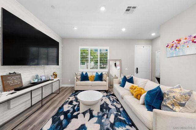 2185 Bluestone Cir, Chula Vista, CA 91913