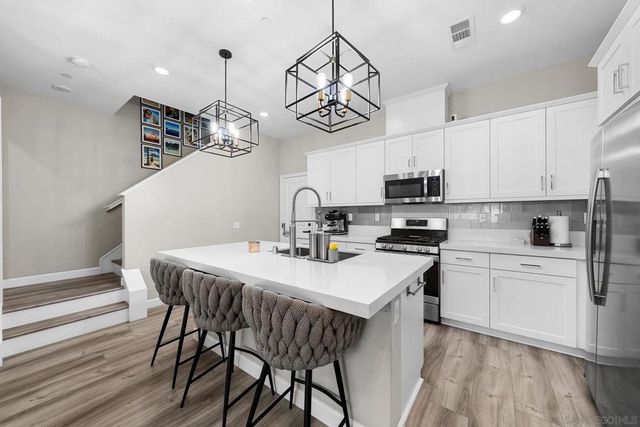 2185 Bluestone Cir, Chula Vista, CA 91913