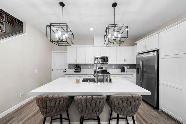 2185 Bluestone Cir, Chula Vista, CA 91913