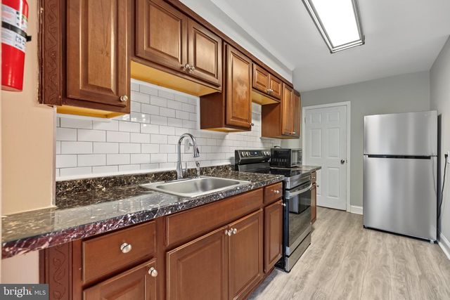1482 BANGOR ST SE, Washington, DC 20020