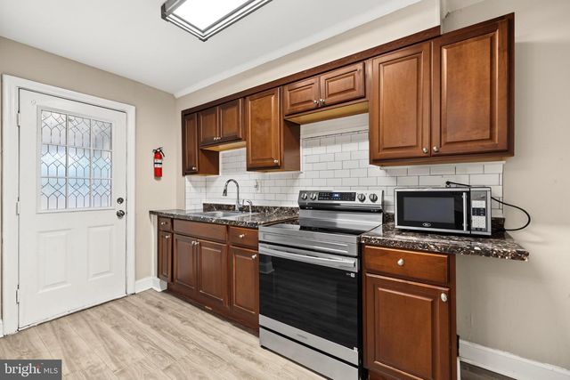 1482 BANGOR ST SE, Washington, DC 20020