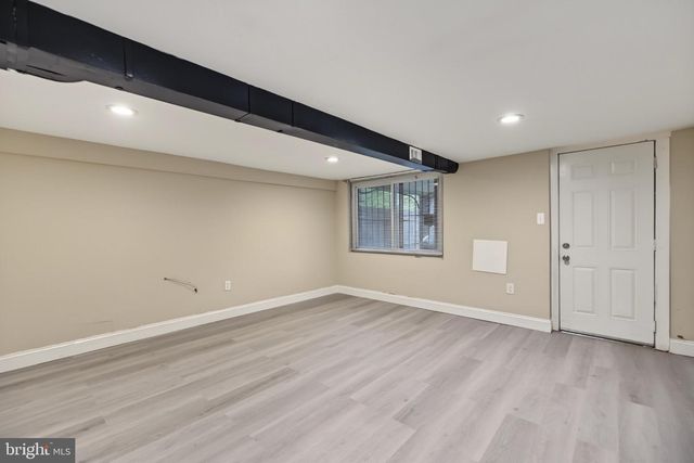 1482 BANGOR ST SE, Washington, DC 20020