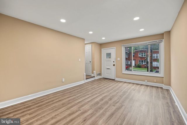 1482 BANGOR ST SE, Washington, DC 20020