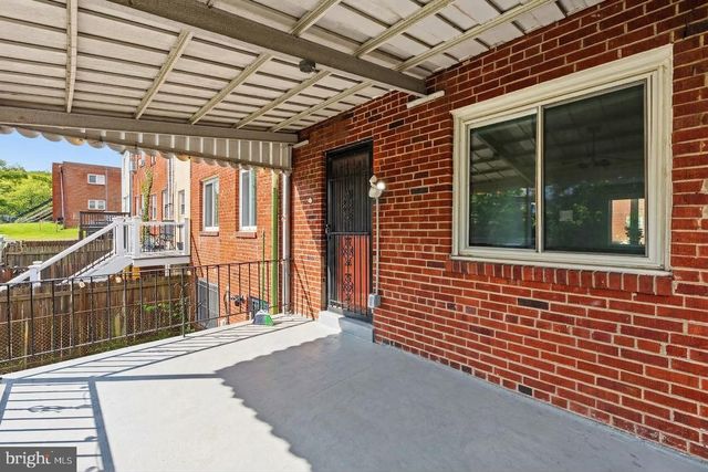 1482 BANGOR ST SE, Washington, DC 20020