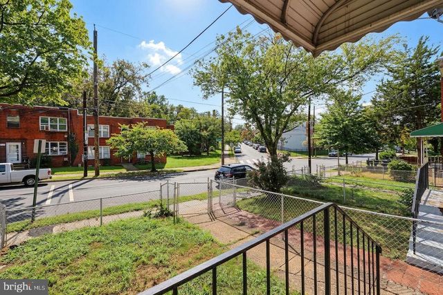1482 BANGOR ST SE, Washington, DC 20020