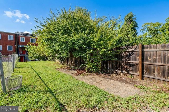 1482 BANGOR ST SE, Washington, DC 20020
