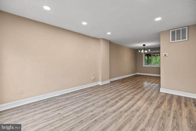 1482 BANGOR ST SE, Washington, DC 20020