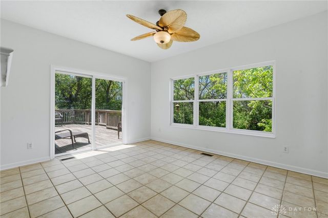 70 Martin Lane, Springboro, OH 45066