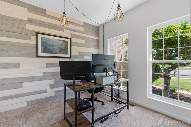 70 Martin Lane, Springboro, OH 45066
