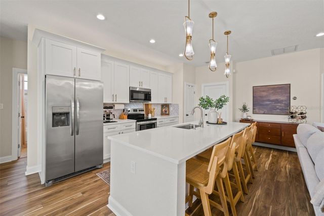 5210 94TH AVENUE N, Pinellas Park, FL 33782