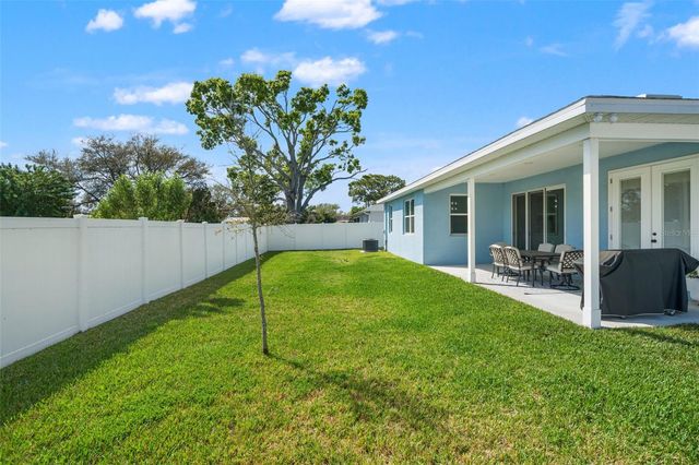 5210 94TH AVENUE N, Pinellas Park, FL 33782