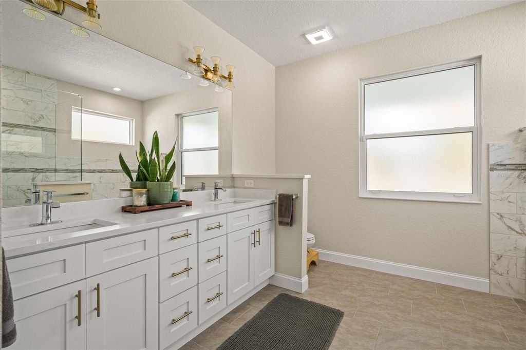 Image 29 of property listing at 5210 94TH AVENUE N, Pinellas Park, FL 33782