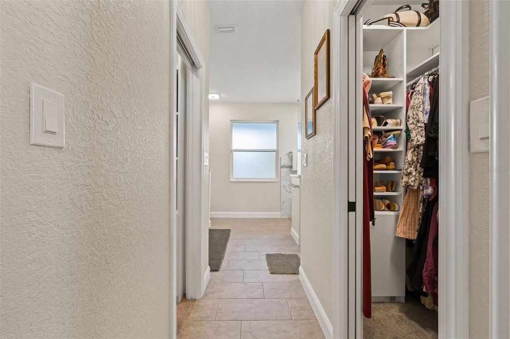 Image 32 of property listing at 5210 94TH AVENUE N, Pinellas Park, FL 33782