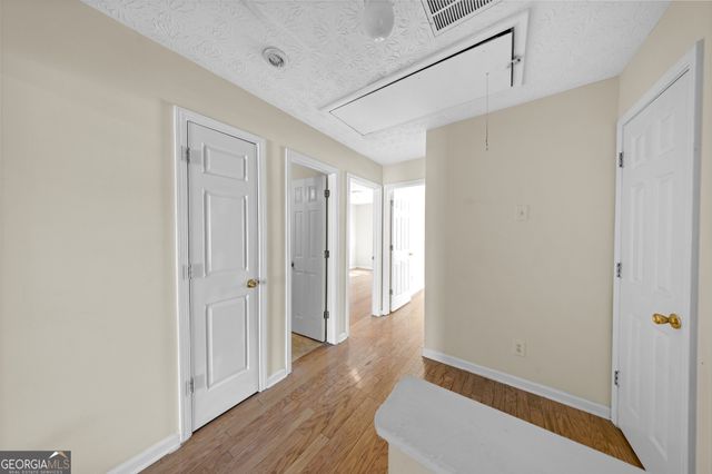 2315 Oakland Spring Drive, Snellville, GA 30039