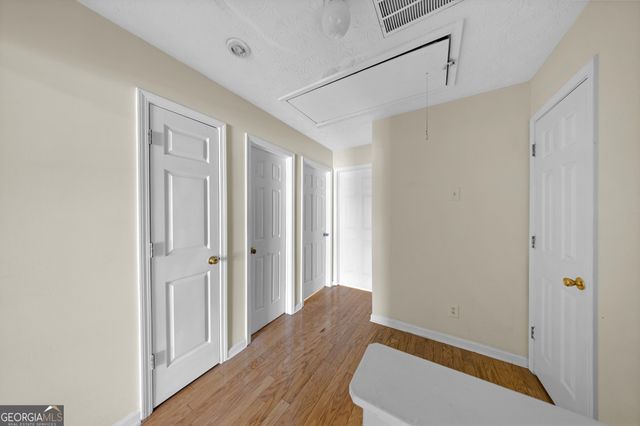 2315 Oakland Spring Drive, Snellville, GA 30039