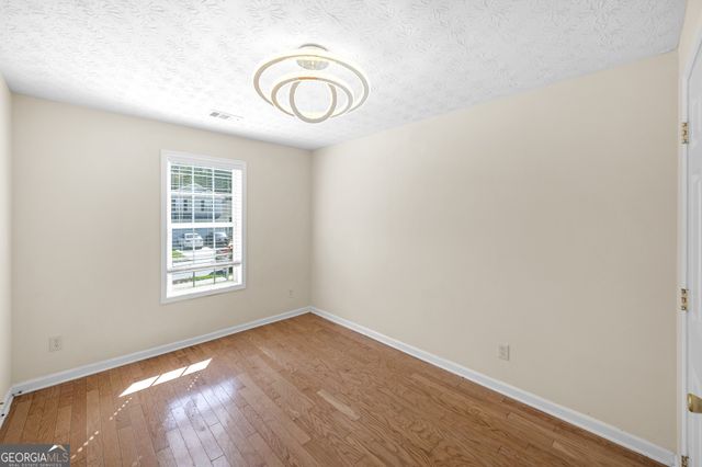 2315 Oakland Spring Drive, Snellville, GA 30039