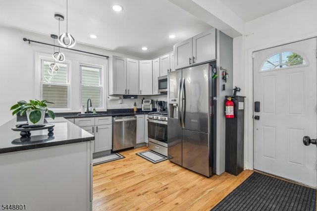 241 Brighton Ave, East Orange City, NJ 07017