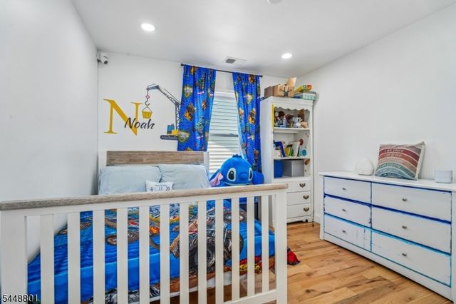 241 Brighton Ave, East Orange City, NJ 07017