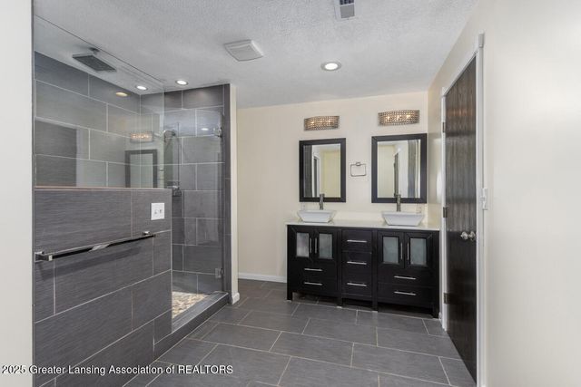 10273 Burgundy Boulevard, Dimondale, MI 48821