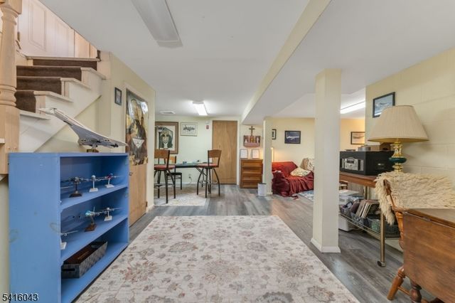 206 Liggett Blvd, Pohatcong Twp., NJ 08865