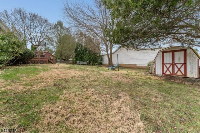 206 Liggett Blvd, Pohatcong Twp., NJ 08865