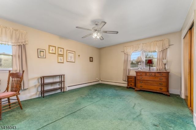 206 Liggett Blvd, Pohatcong Twp., NJ 08865