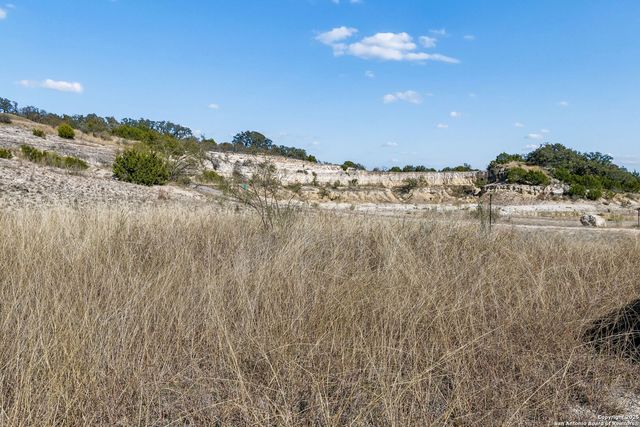 944 Metzger, Fredericksburg, TX 78624