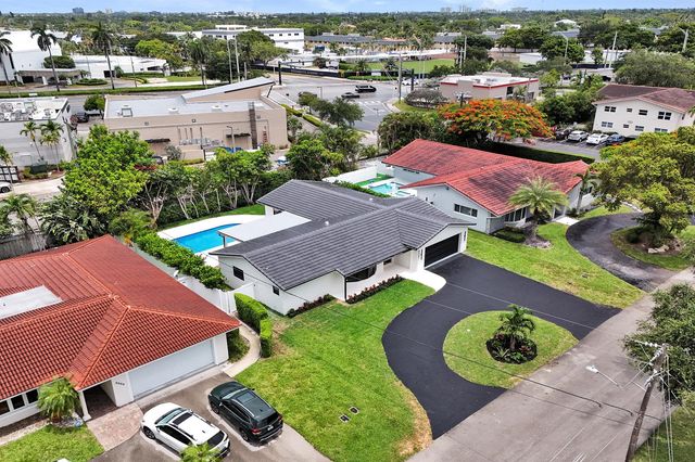 5561 NE 26th Avenue, Fort Lauderdale, FL 33308