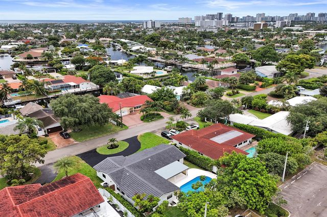 5561 NE 26th Avenue, Fort Lauderdale, FL 33308