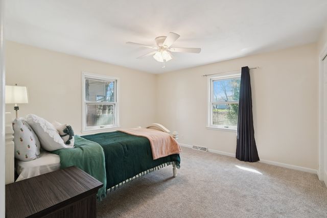 3410 37th Avenue, Rock Island, IL 61201