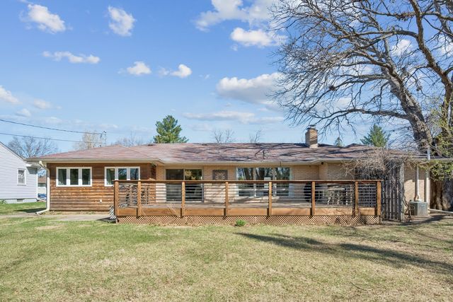 3410 37th Avenue, Rock Island, IL 61201