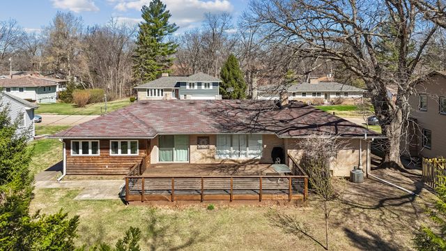 3410 37th Avenue, Rock Island, IL 61201