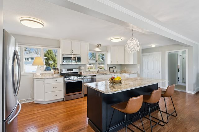 3410 37th Avenue, Rock Island, IL 61201