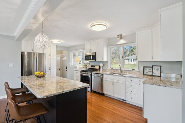 3410 37th Avenue, Rock Island, IL 61201