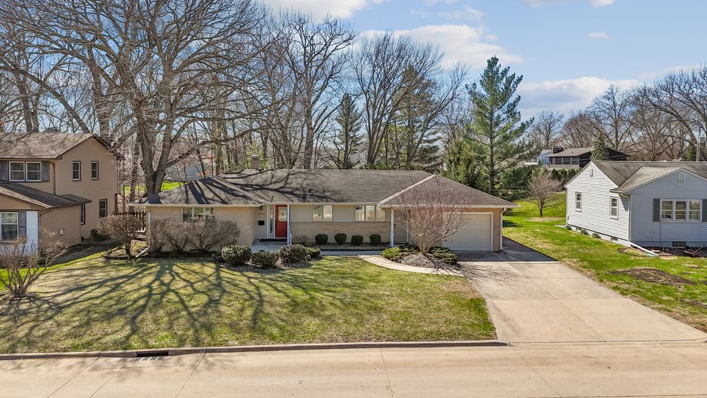 3410 37th Avenue, Rock Island, IL 61201