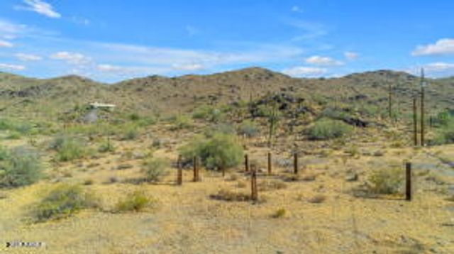 3425 E HIGHLINE CANAL Road 0, Phoenix, AZ 85042