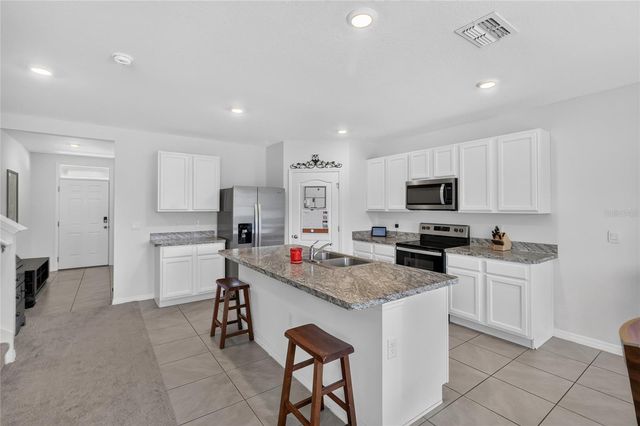 787 AUBURN GROVE CT., Auburndale, FL 33823