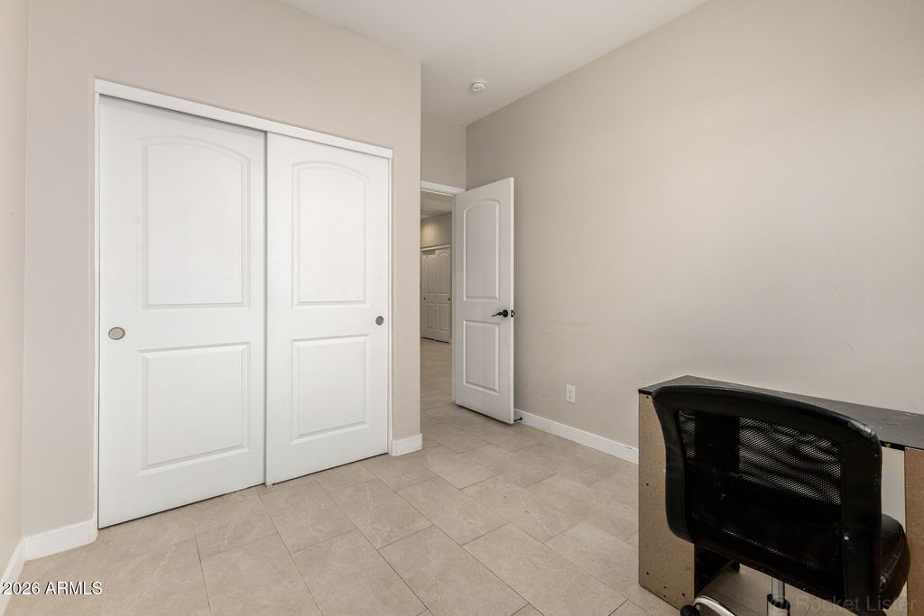 Image 15 of property listing at 10019 W MONACO Boulevard, Arizona City, AZ 85123