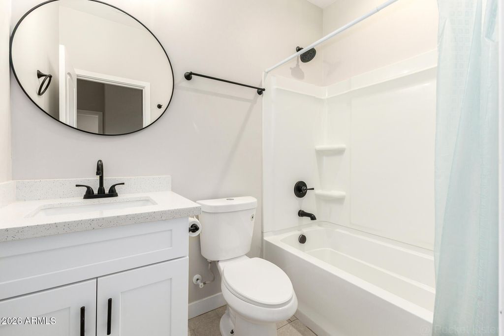 Image 16 of property listing at 10019 W MONACO Boulevard, Arizona City, AZ 85123